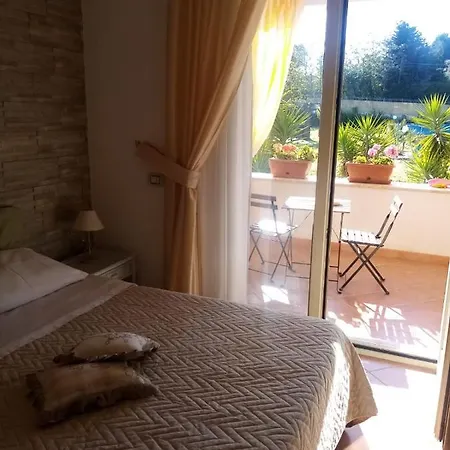 Le Rose Santa Maria di Castellabate